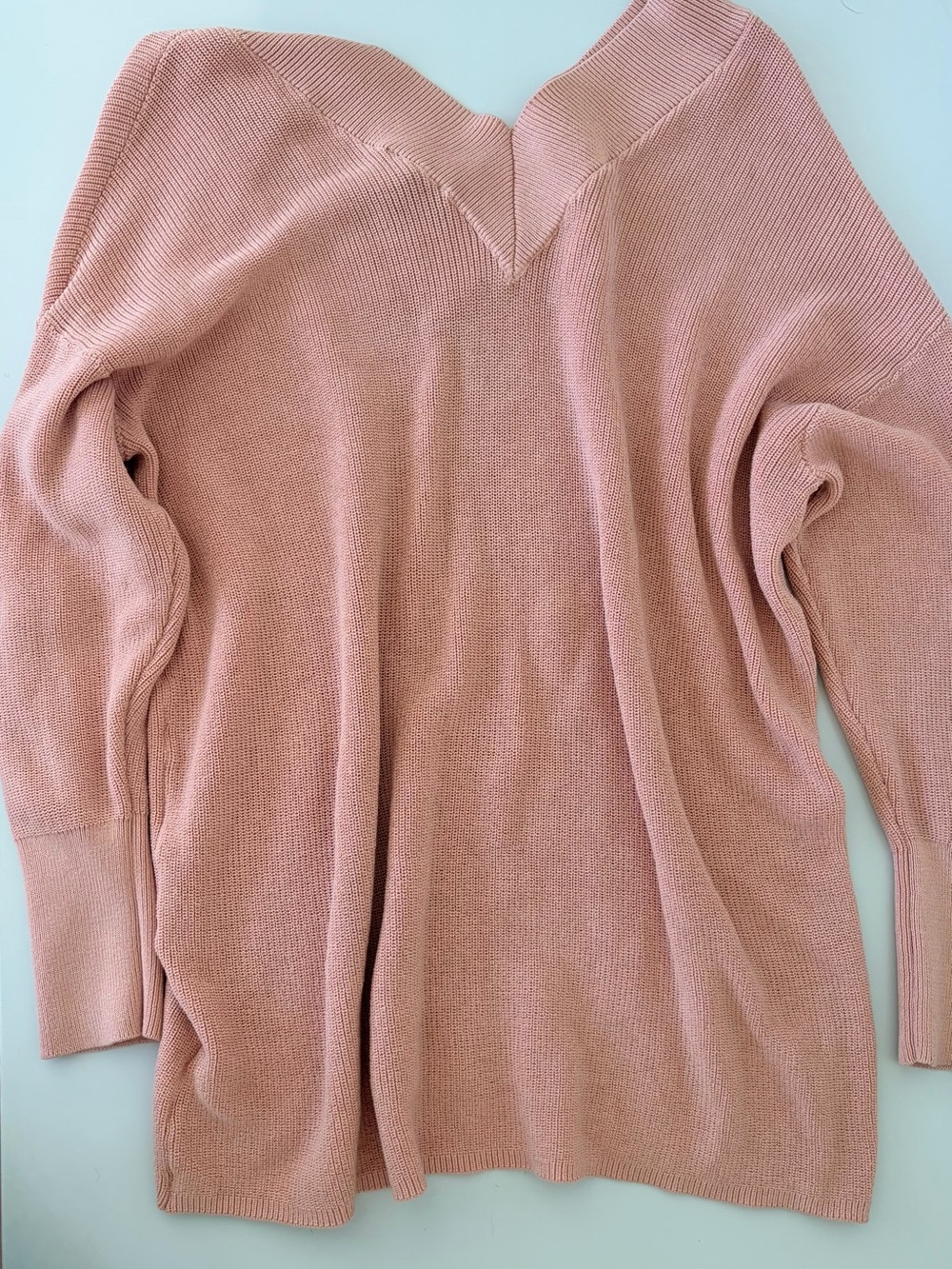 The Limited V-Neck Sweater in Dusty Rose - Picture 2 of 4